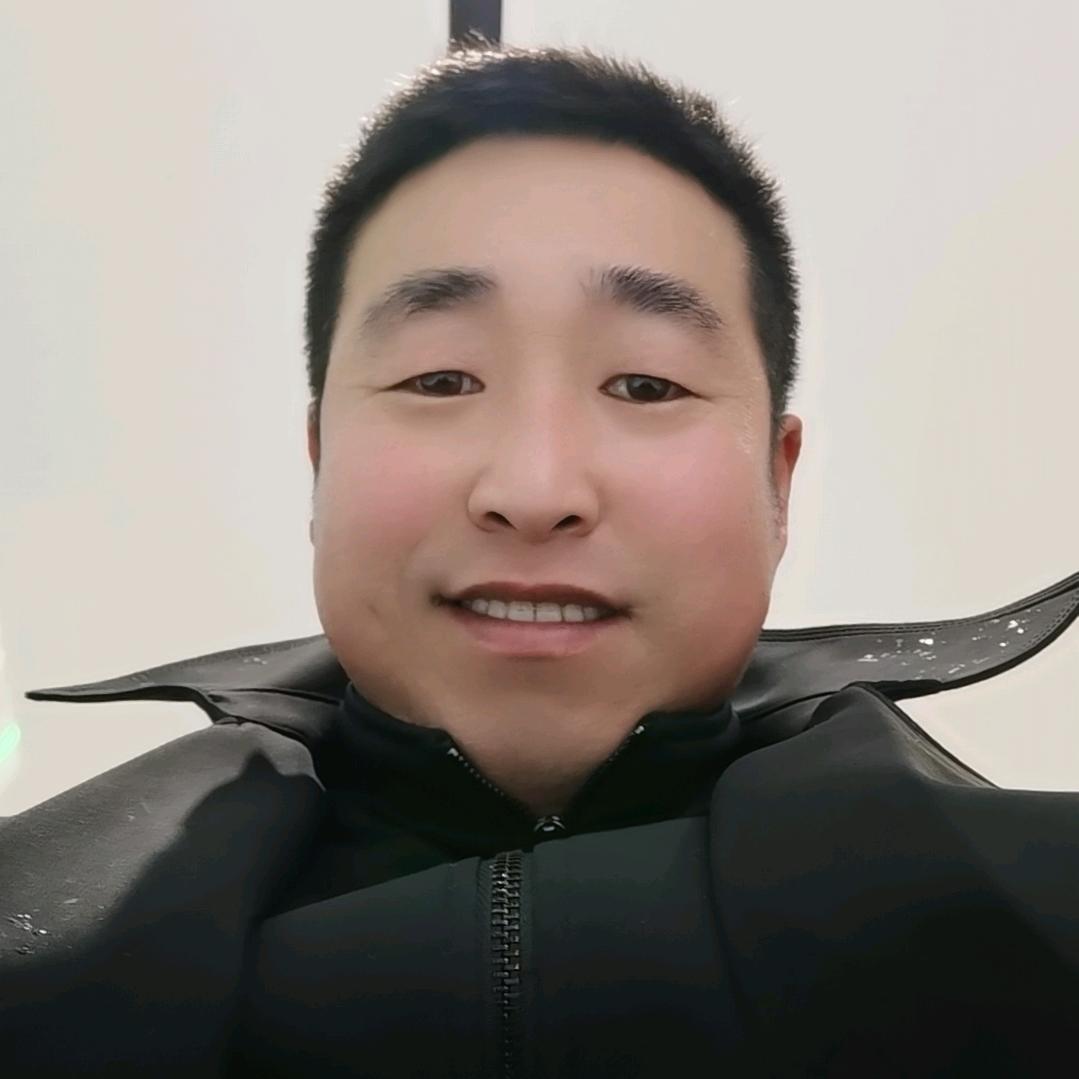 小洪亮