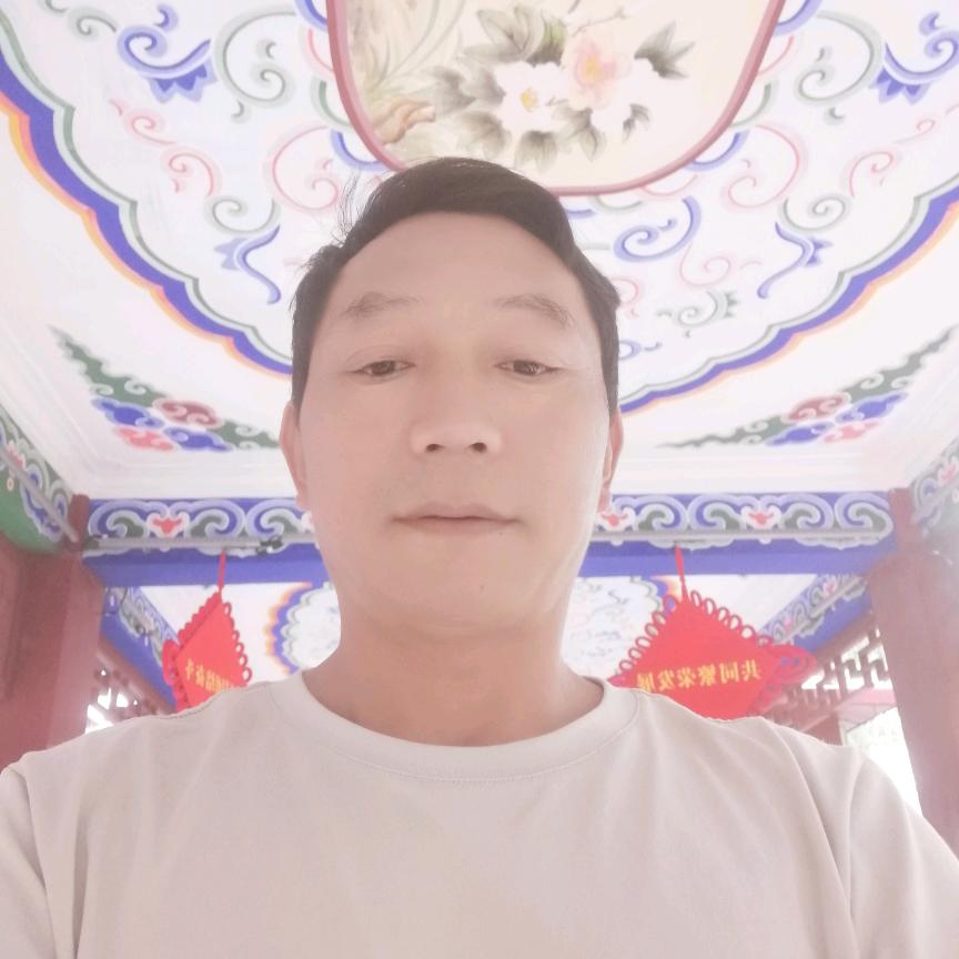 努力低调