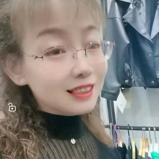 衡东，东风路集美人时尚店，