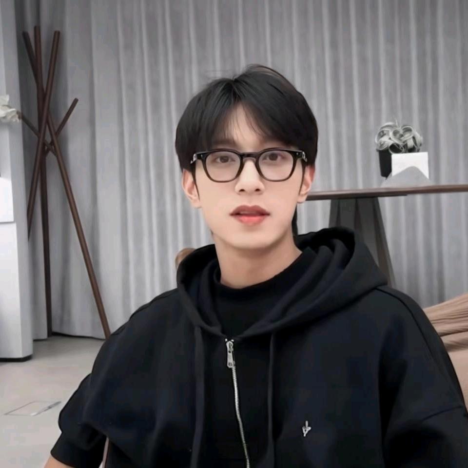 反派冷酷小狗哈拉少