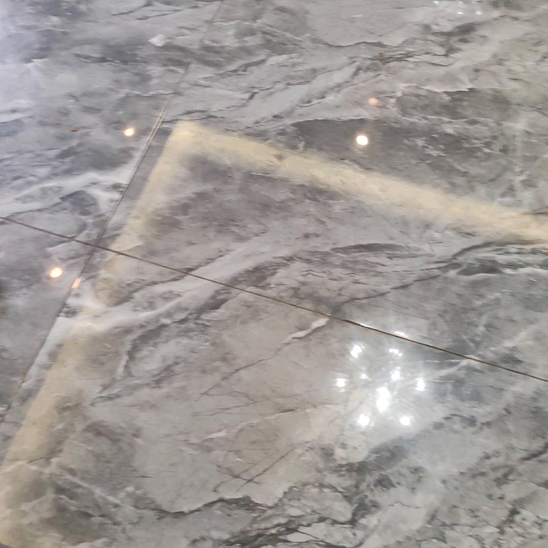 玲玲