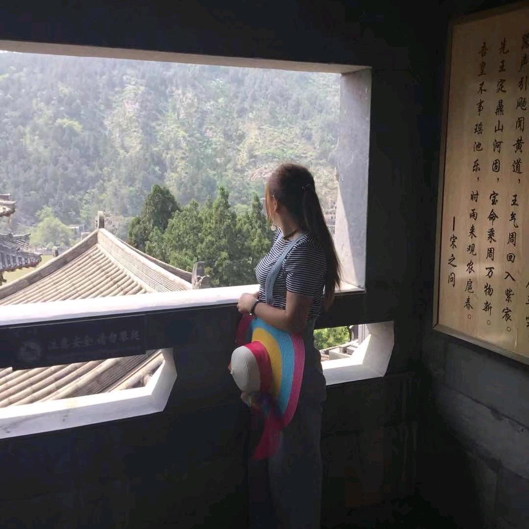 带刺的玫瑰🌹🌹