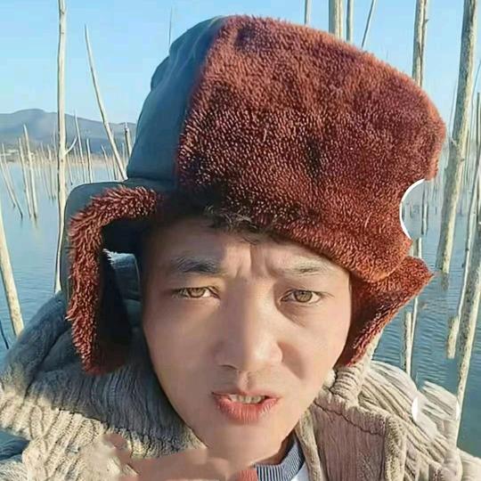 钓鱼龙哥