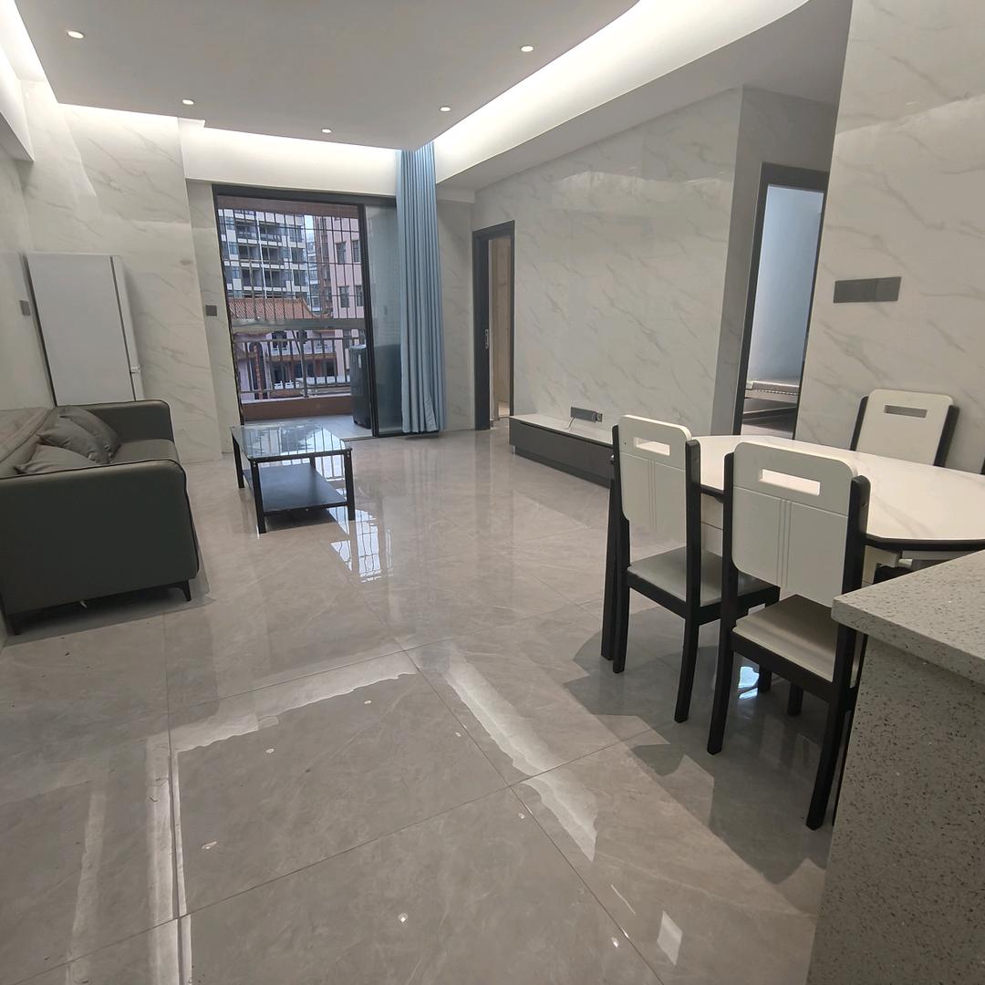 公寓管理员强子