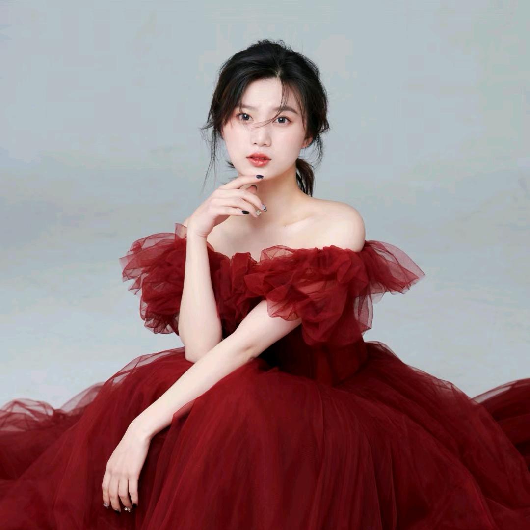 王陈怡娴_lorina