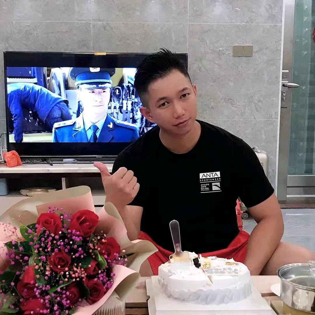 赵坚持😣