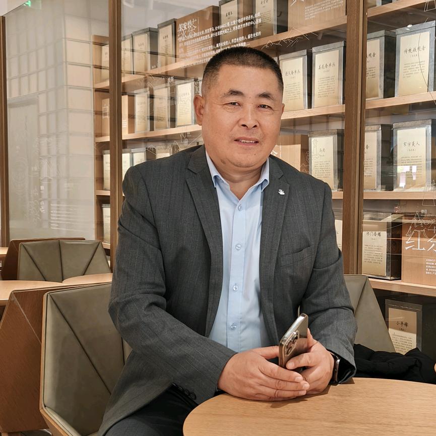 天宏娱乐—忠叔（每天晚上七点直播）