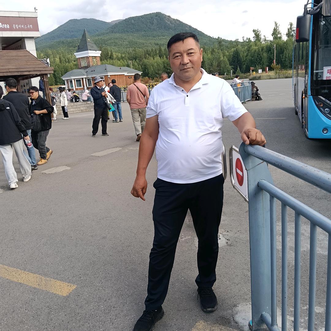 乌苏驼奶哥