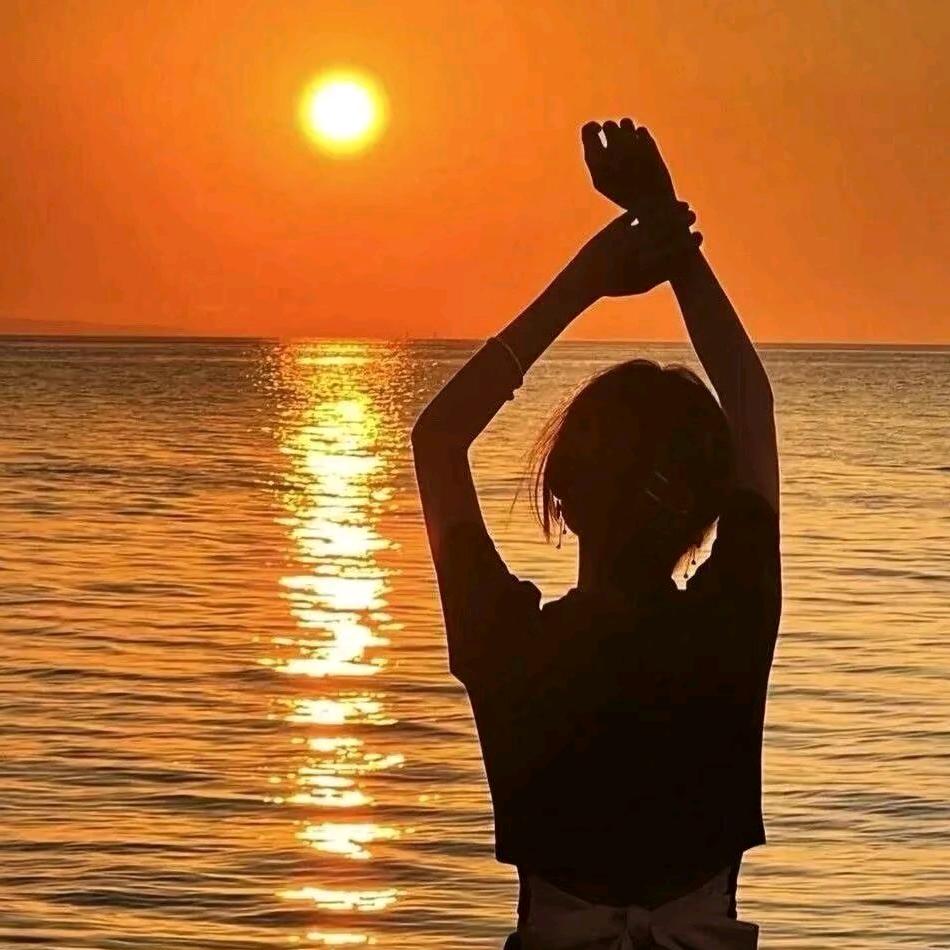 社交恐惧症小姐