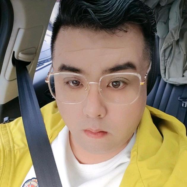 一心向钱💰
