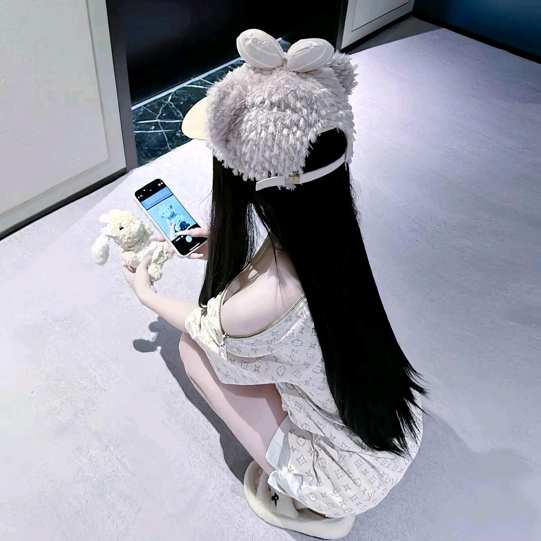 冷瑶^