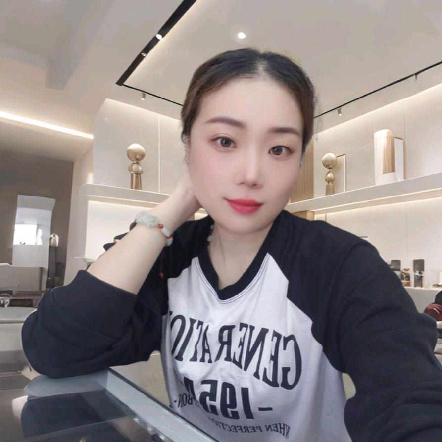 华姐穿搭