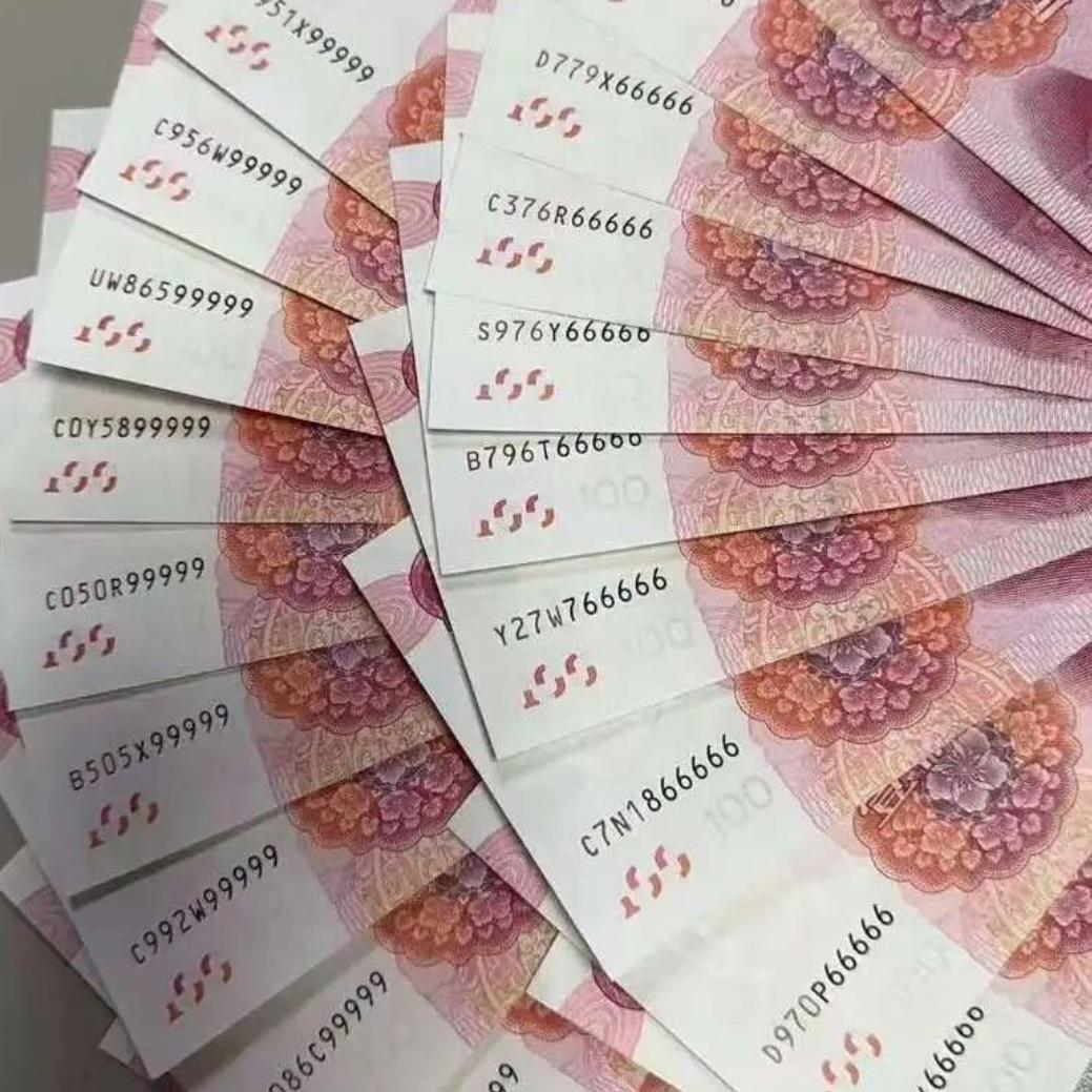 ♥꧁༺༒༻꧂♡PZ把阳光剪成窗纸贴在心口