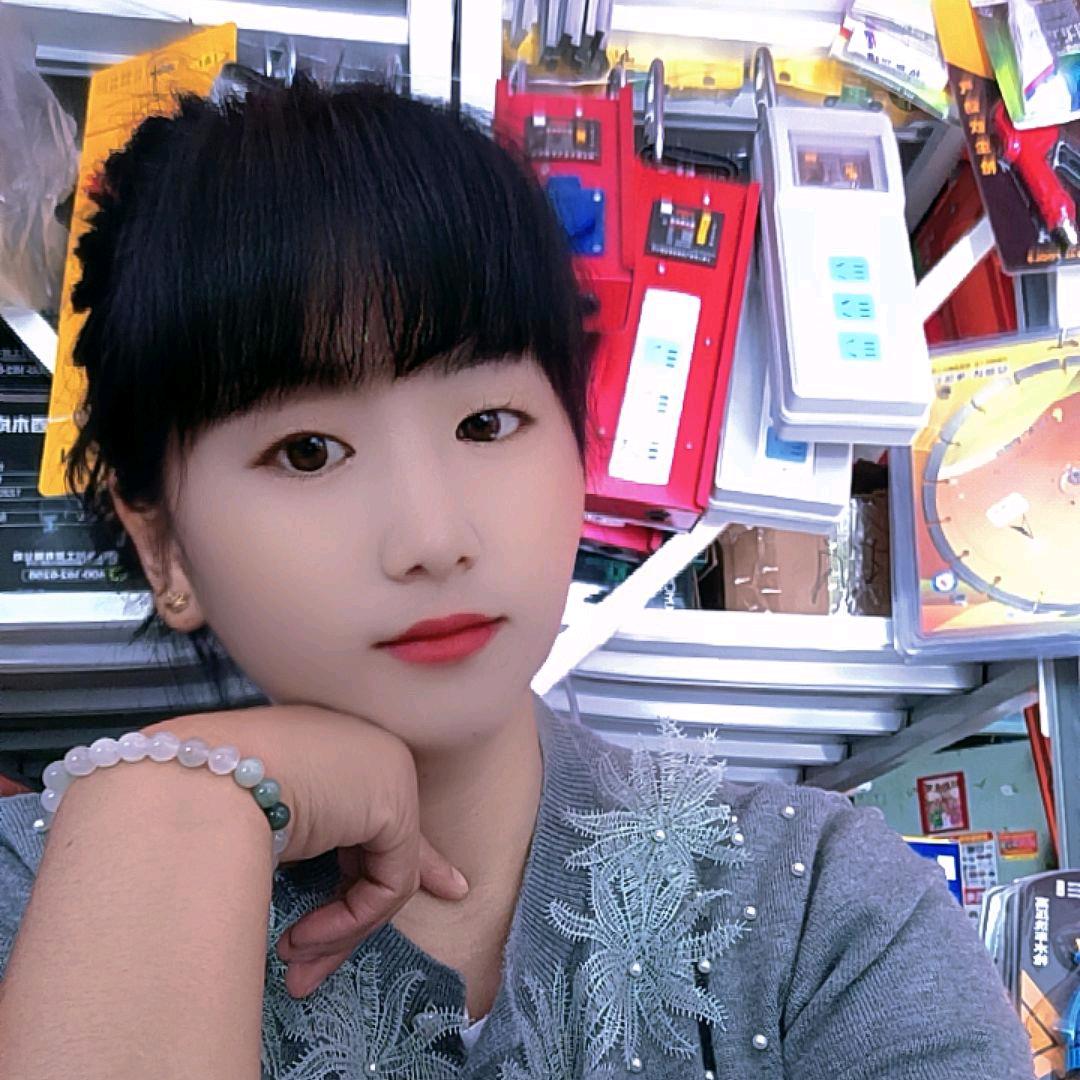 梅🌸♥(｡￫v￩｡)♥