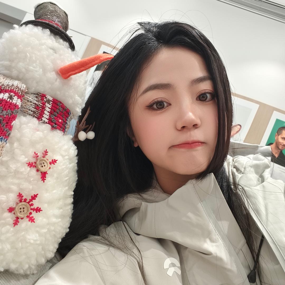 卖女孩的小蔚来