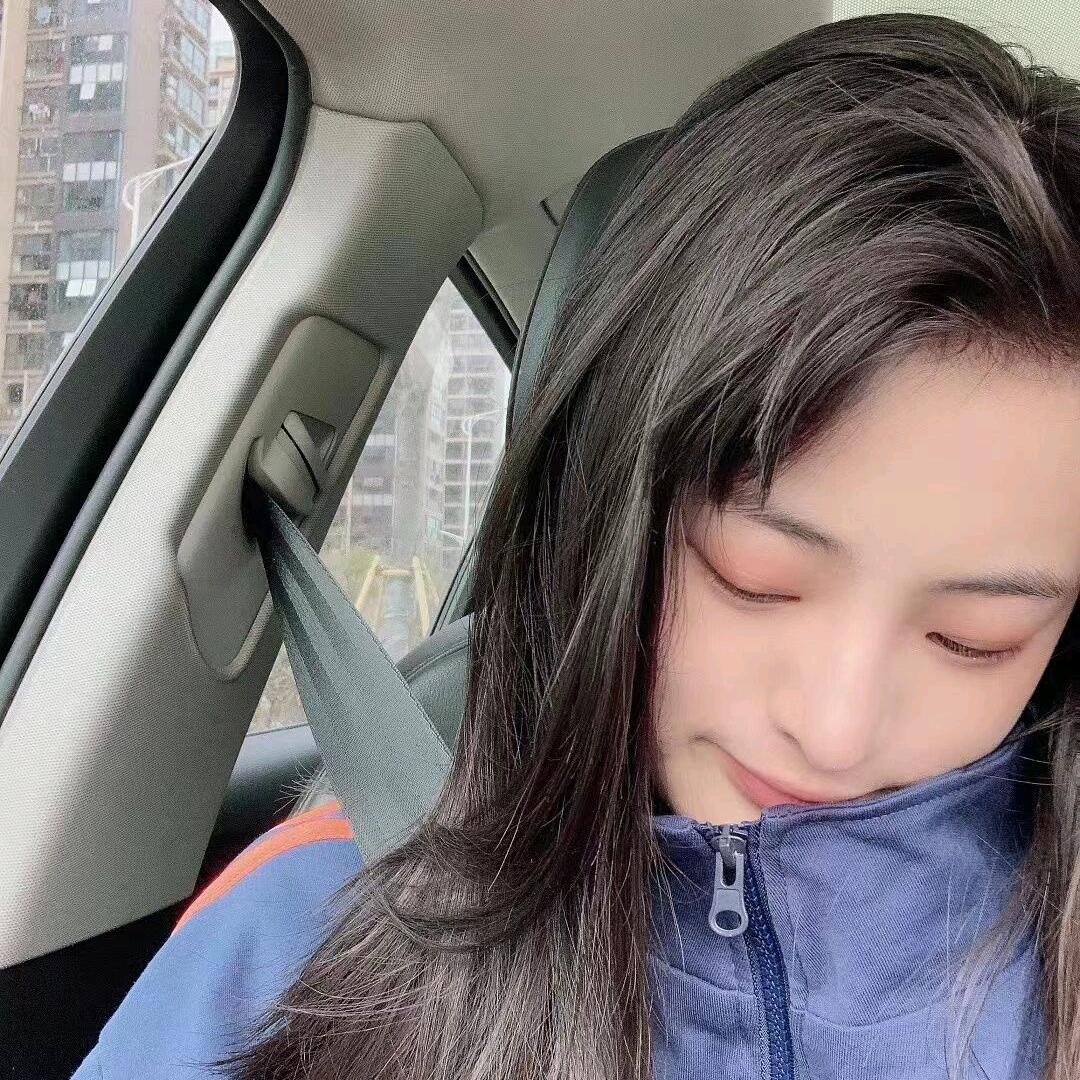 CHIYEANDE白小X
