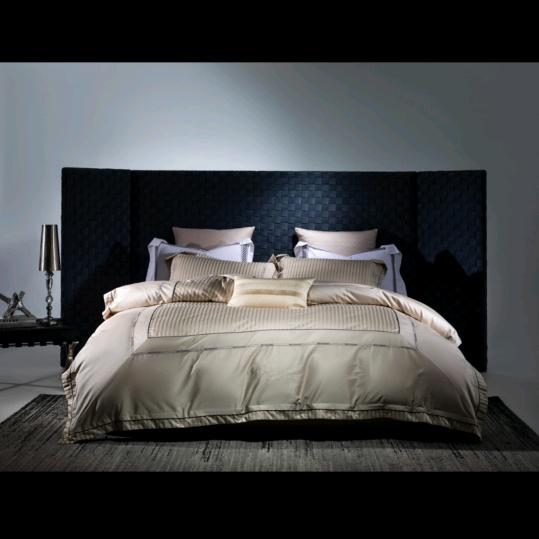 无锡塘南招商城九号楼一楼58号十二月家纺