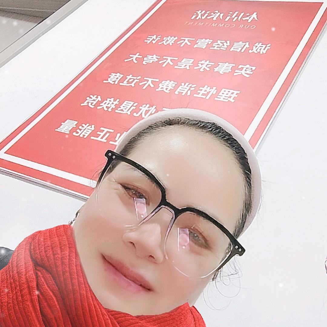 小张。
