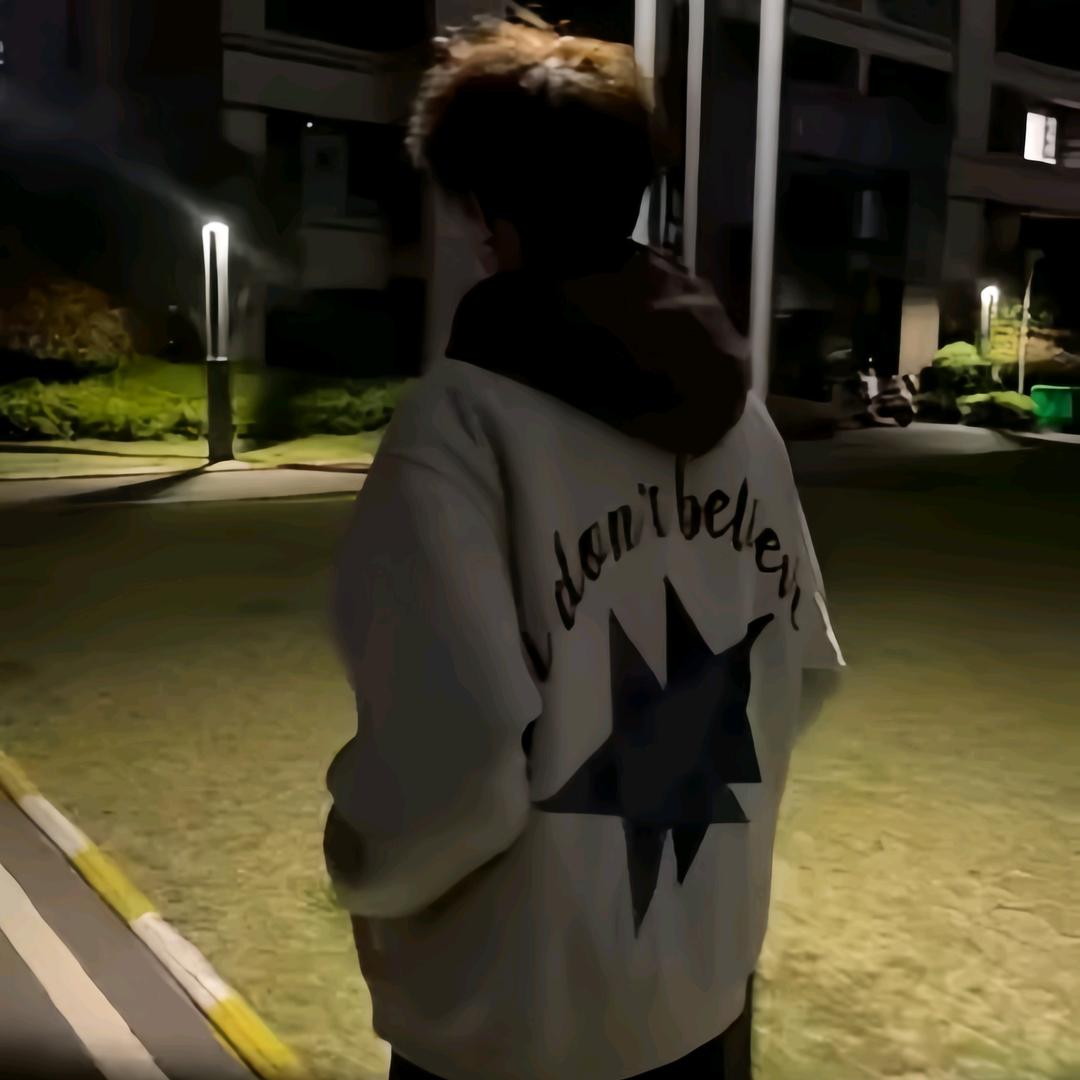 凋谢的枫头像