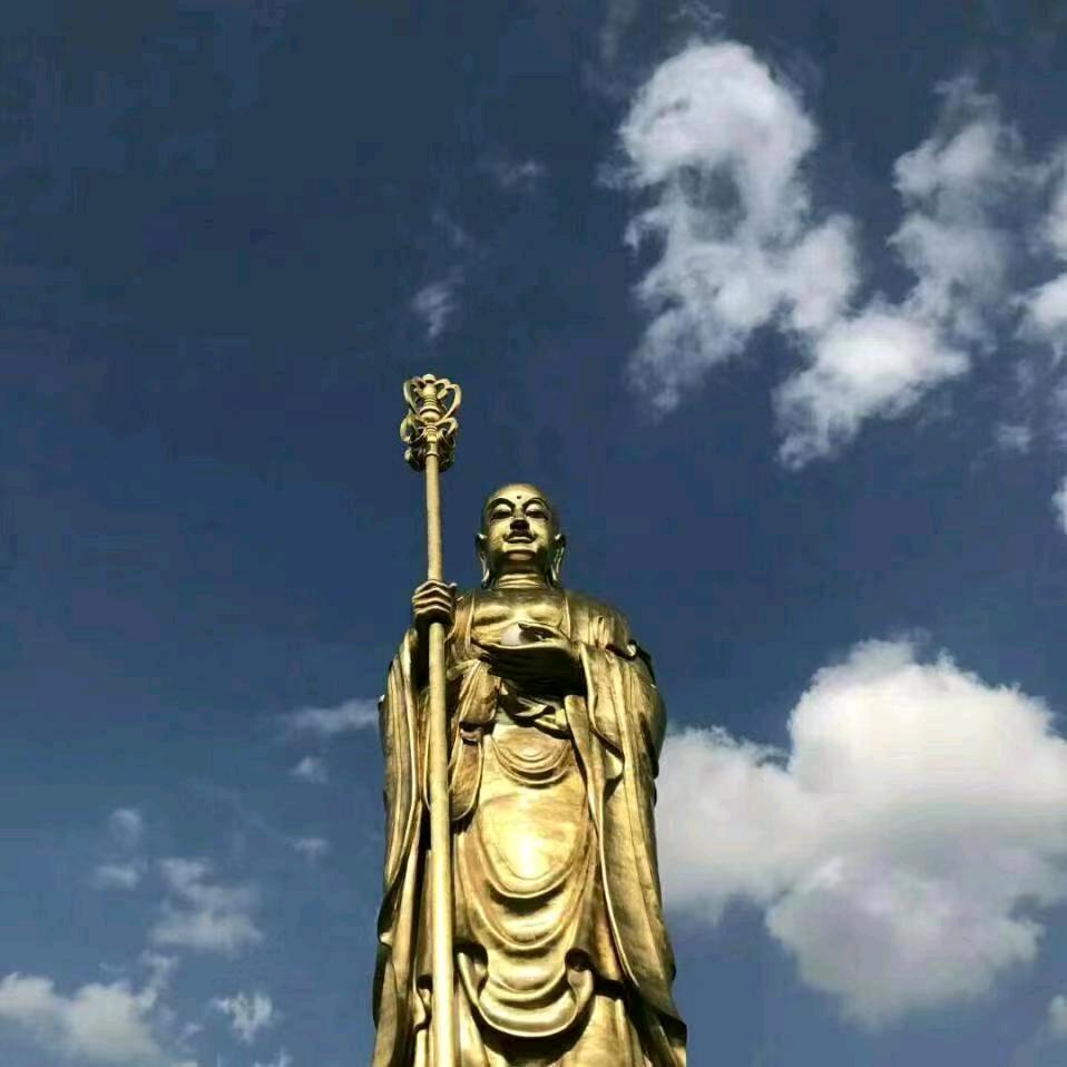 逆光而来