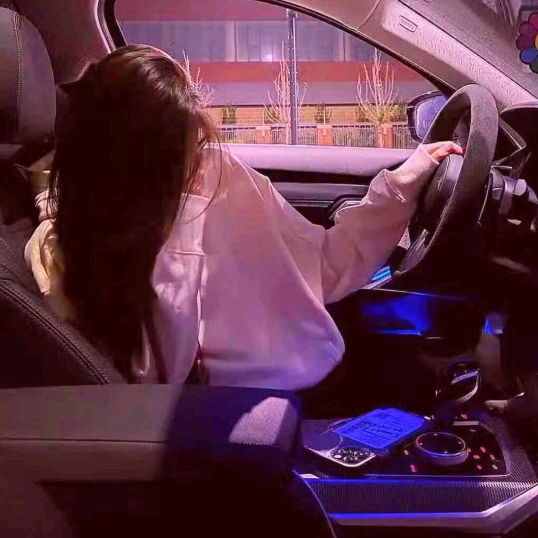 ⿻⃰⁵²⁰爱意随风起¹³¹⁴