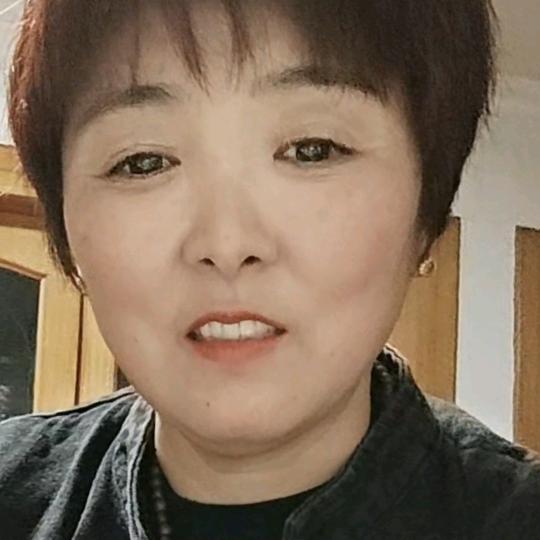 陈洪英