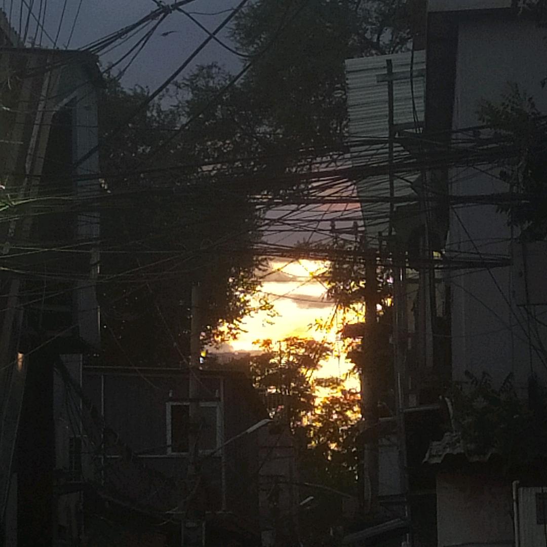 凡