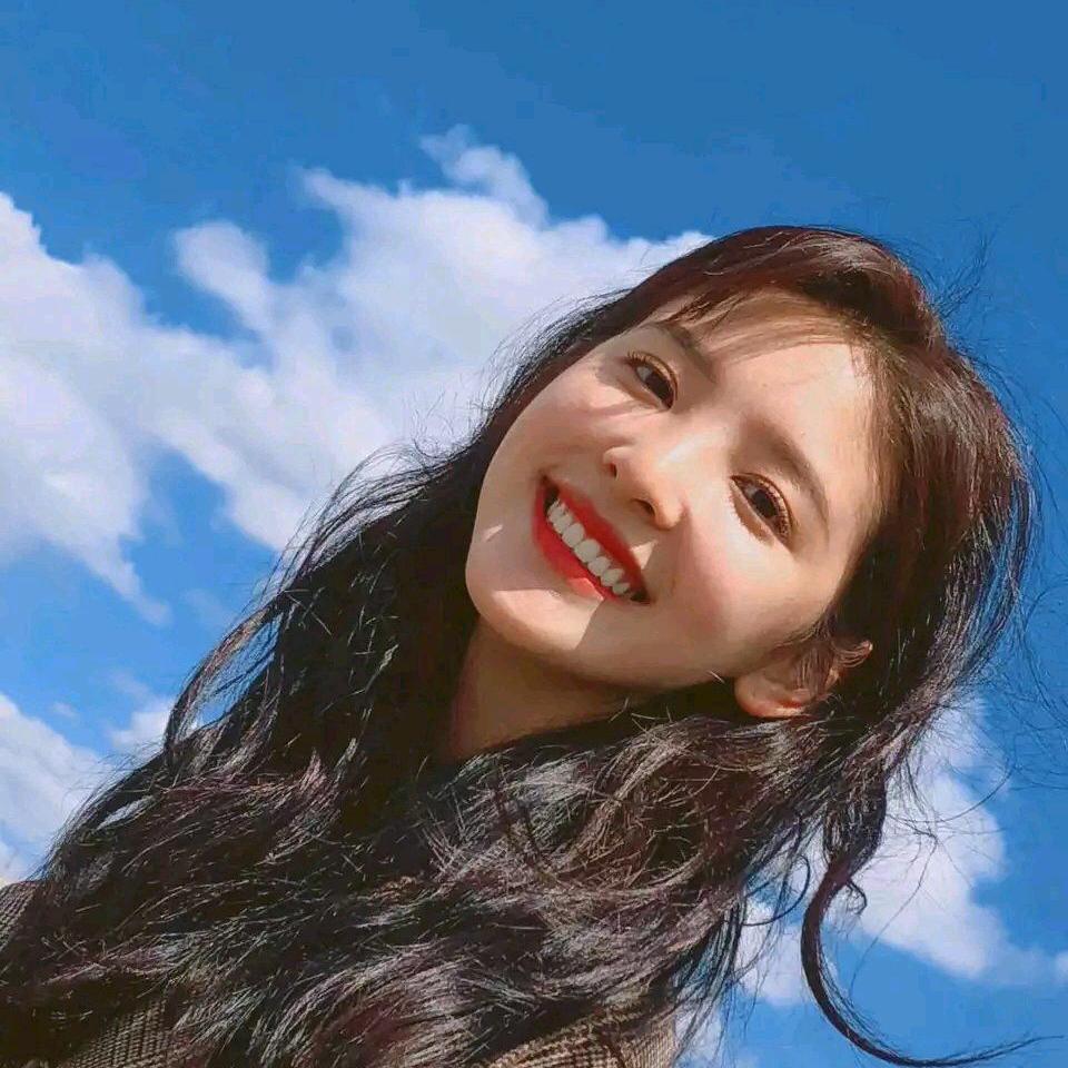 冬天里的红苹果