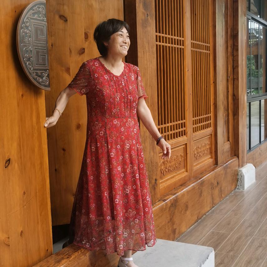 涵涵奶早8：35首播