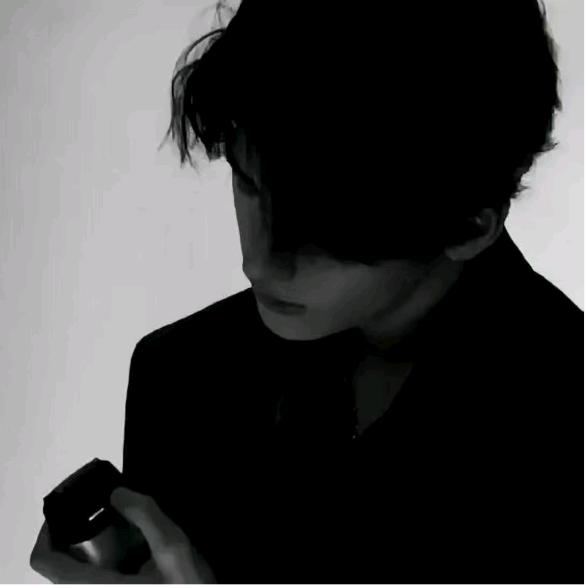 爱美食的小王同志