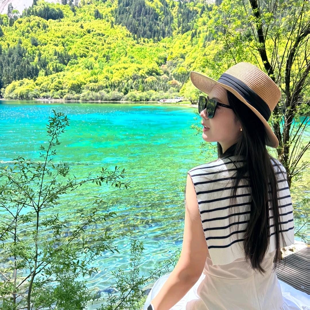 婷婷带你游-四川