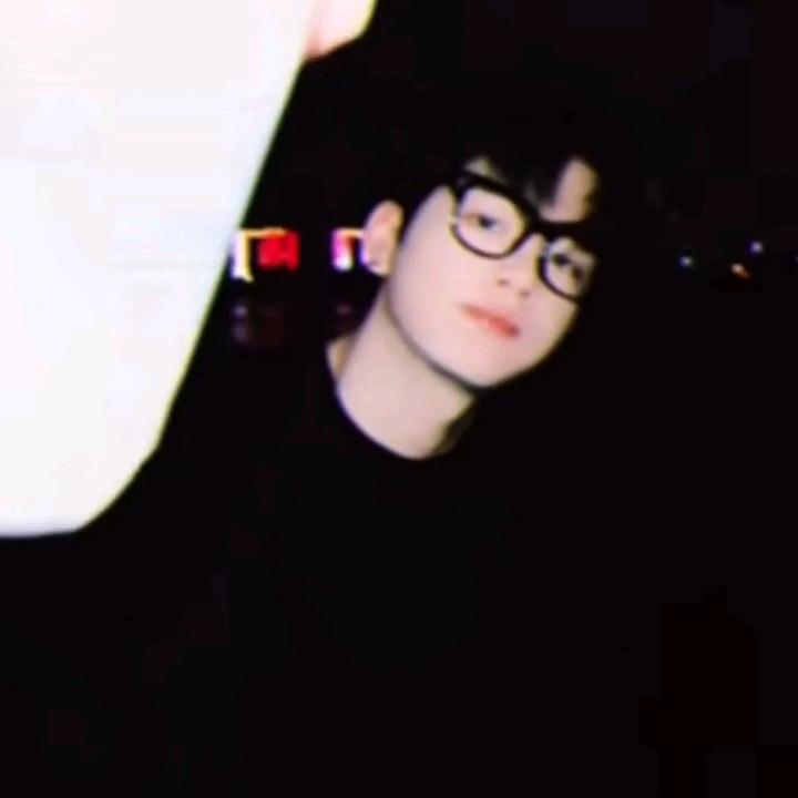 (•́⌄•́๑)૭✧