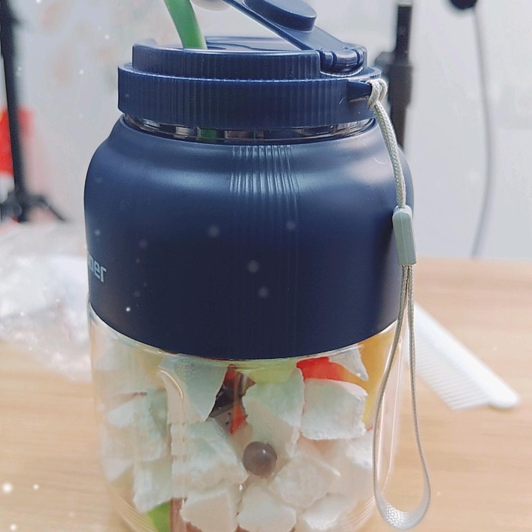 苏伯尔榨汁杯降下来了