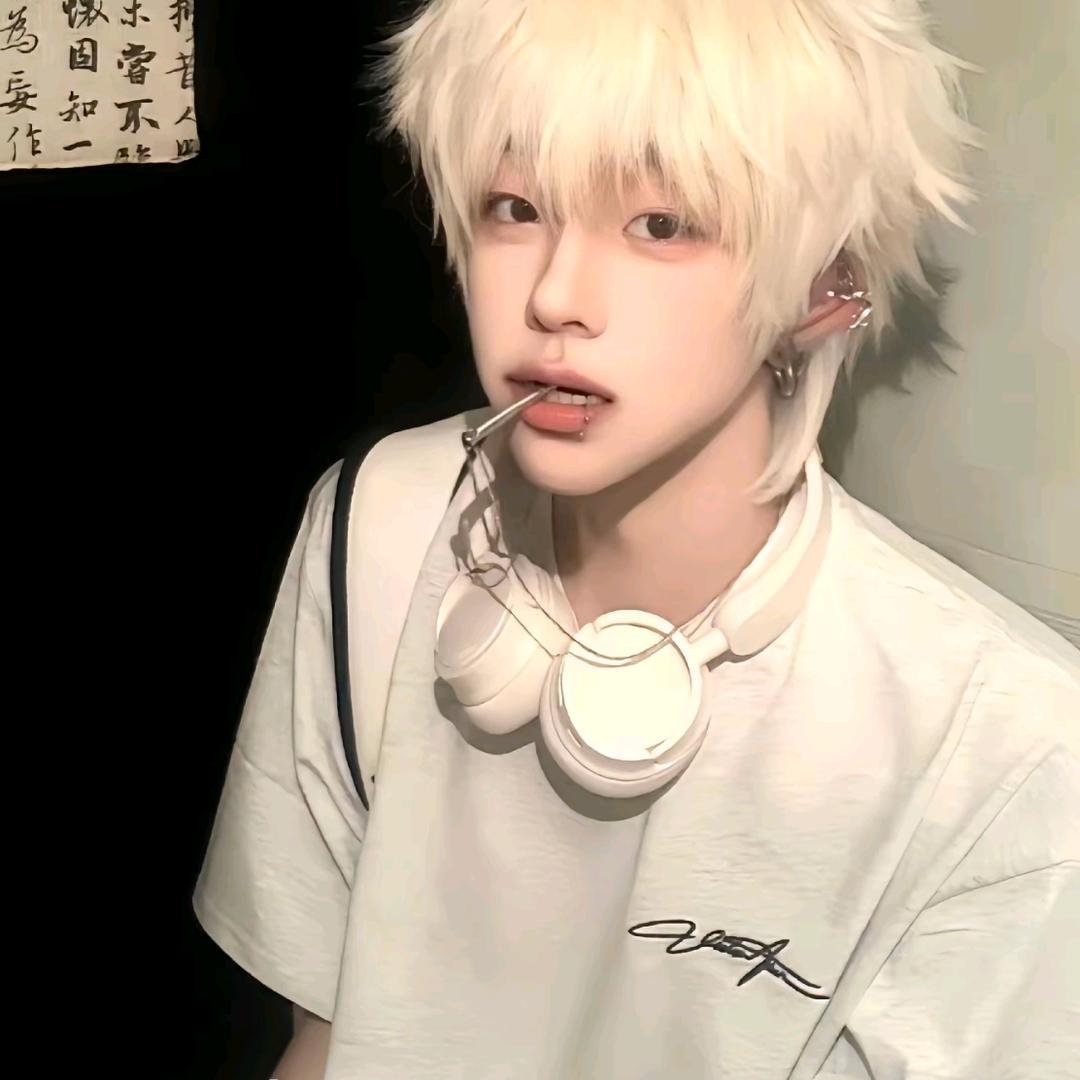 猛踹瘸子那条好腿🏸