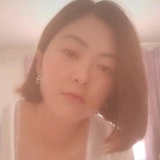 侯家小姐姐