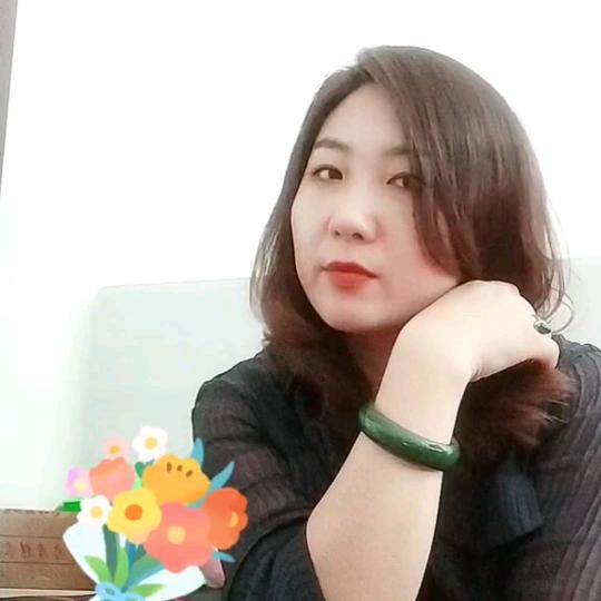 柒月