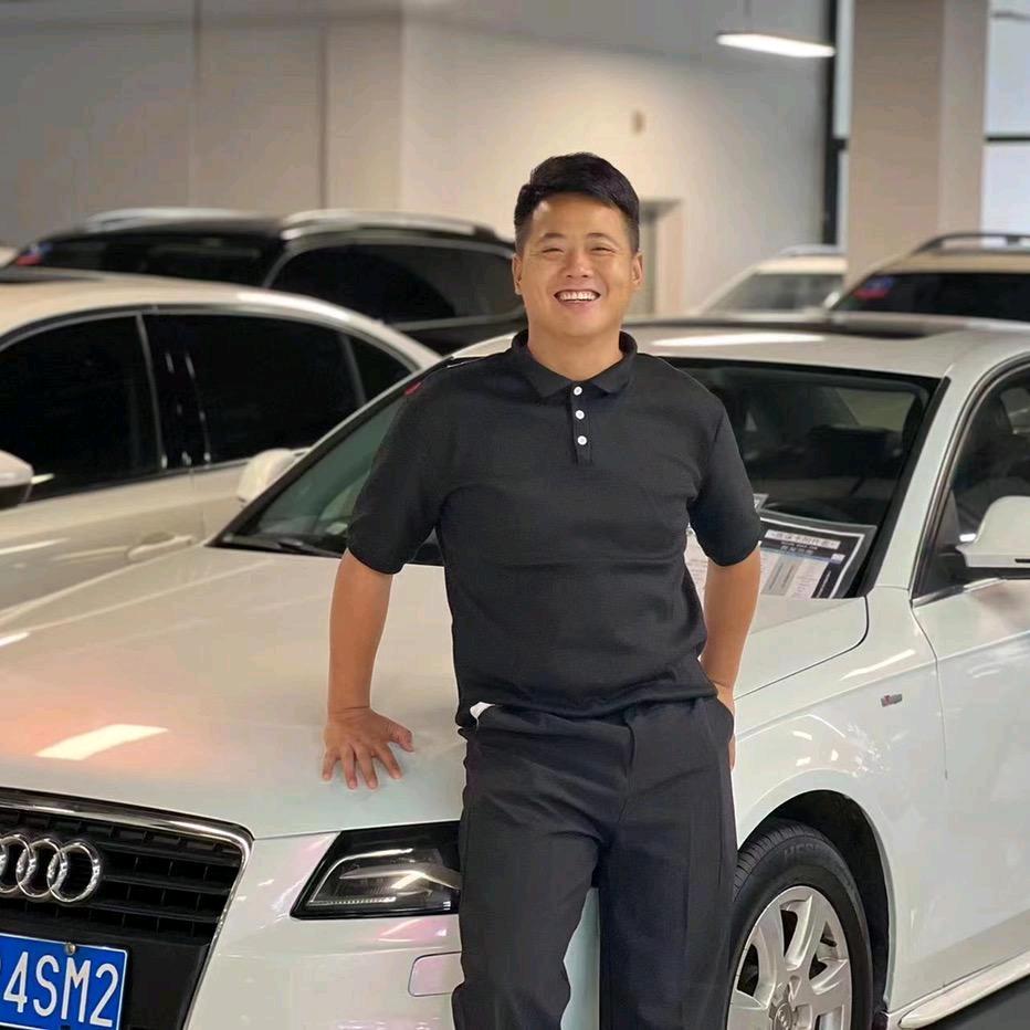 成都睿达二手车(刚子)三到八万代步车
