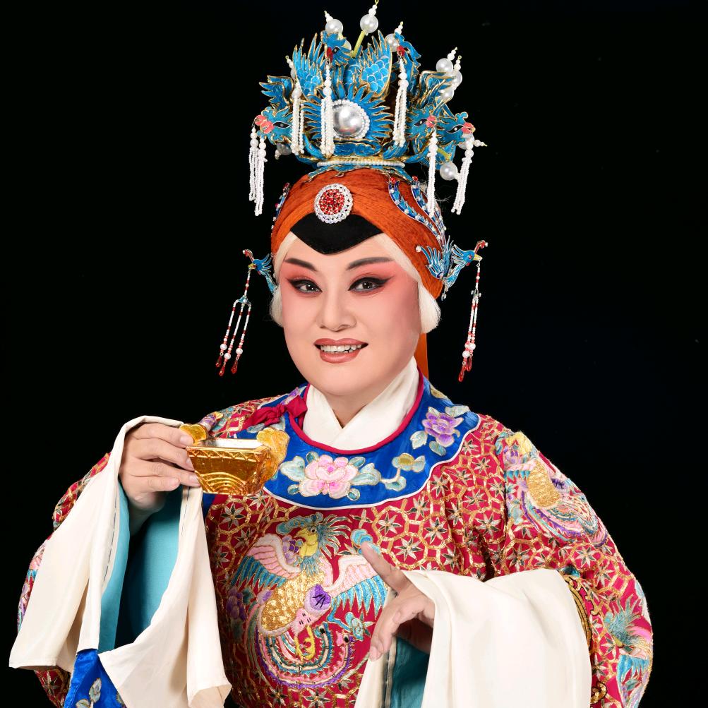 一团王青