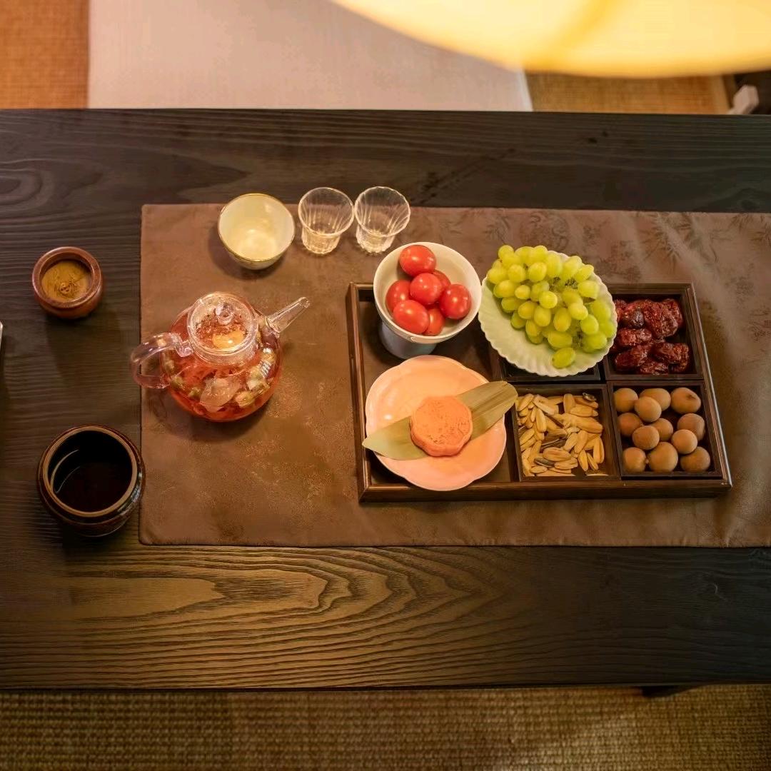 中国铁路上海局.高铁司机