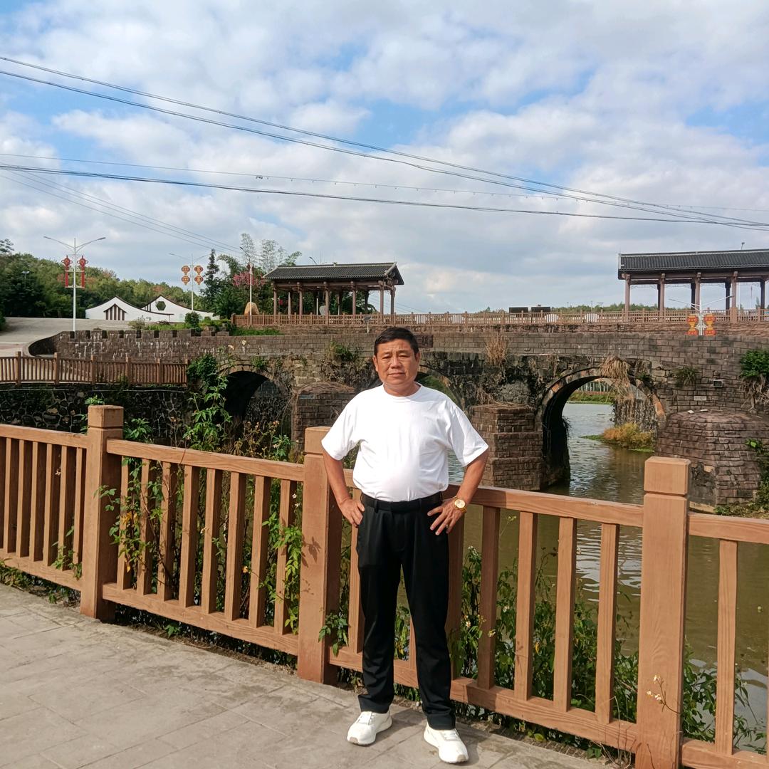 龚教练