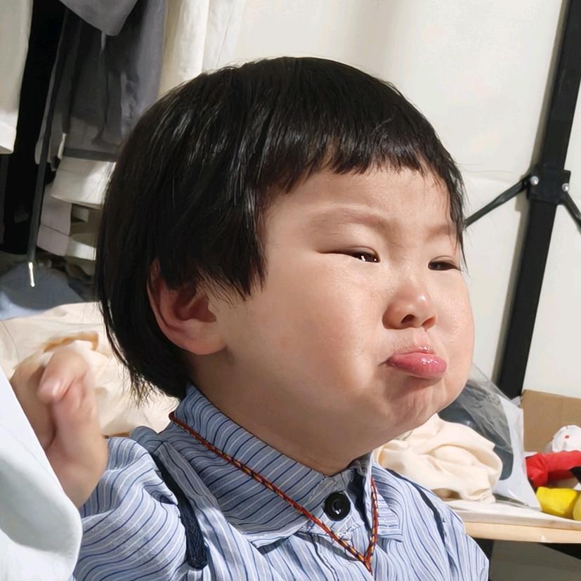 娮娮