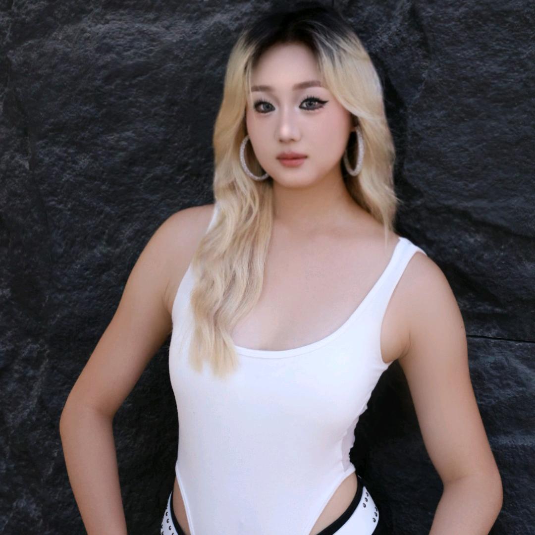 雄安艺蕾舞蹈飘飘老师