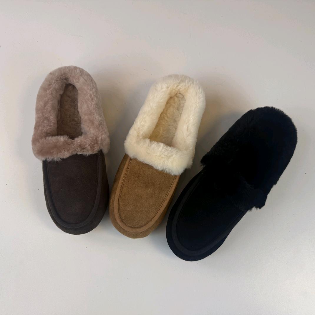 东莞玥歌鞋业工厂店