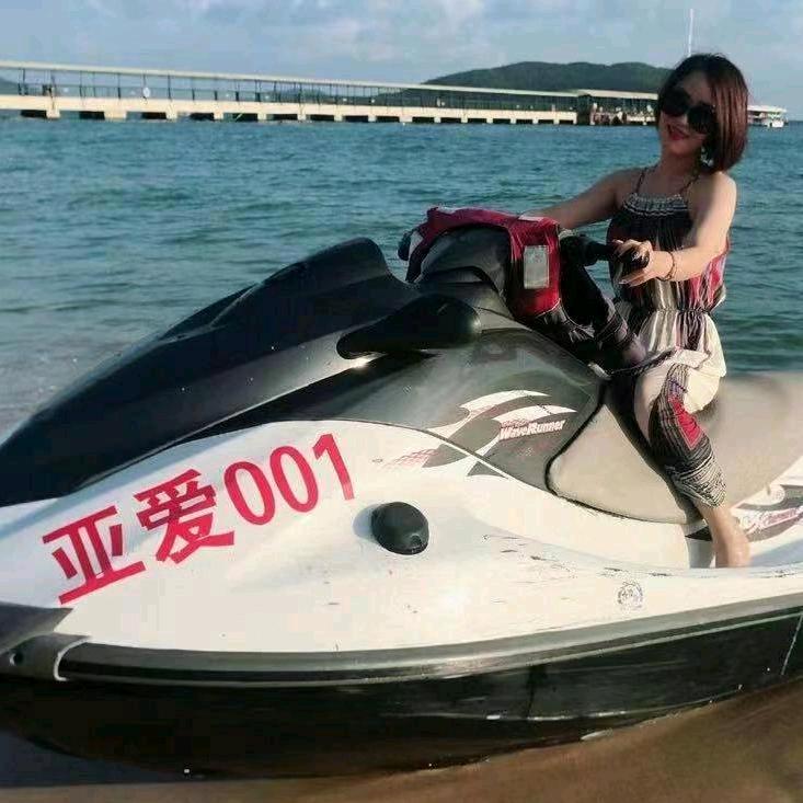 飒飒红姐😘