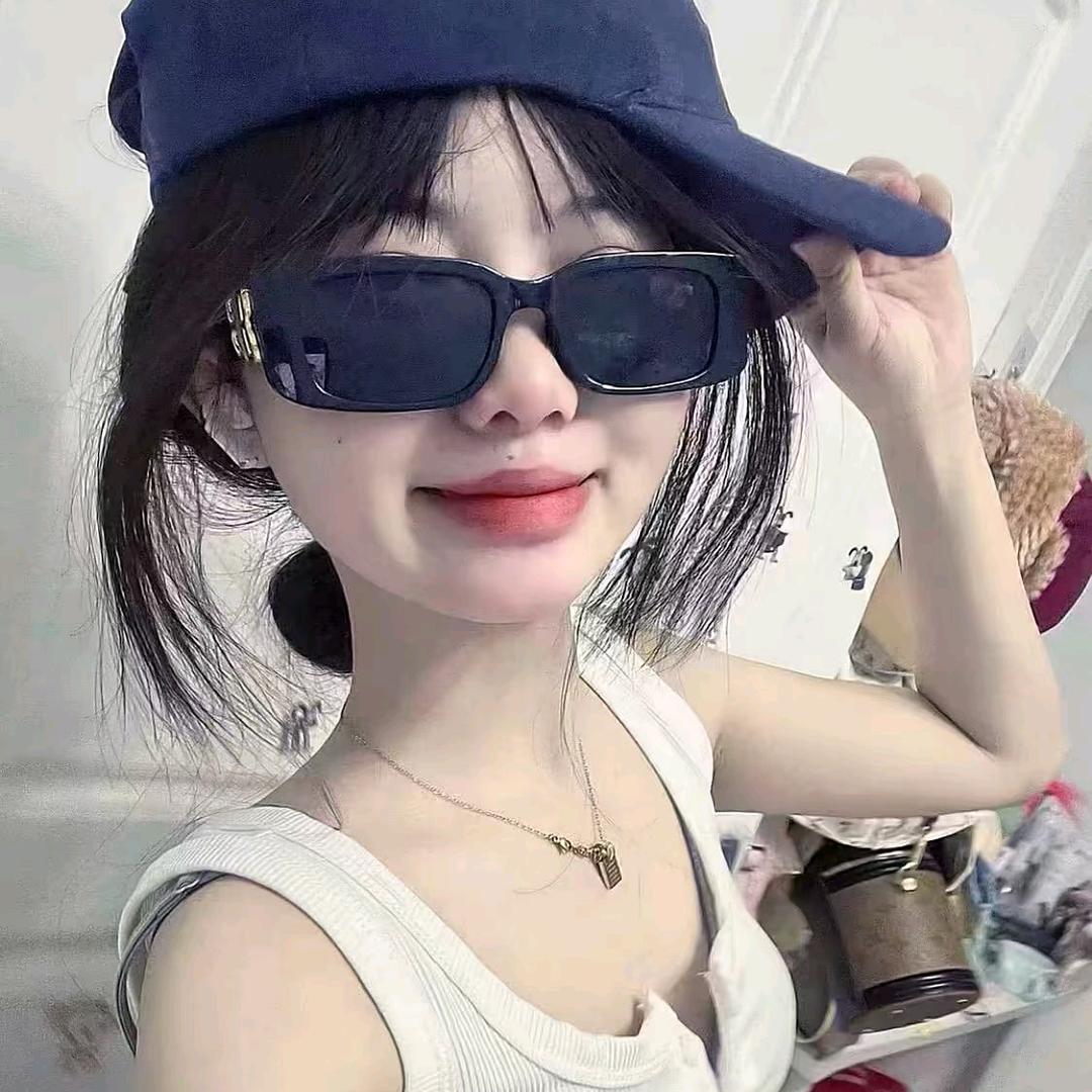 18岁纯情母蟑螂