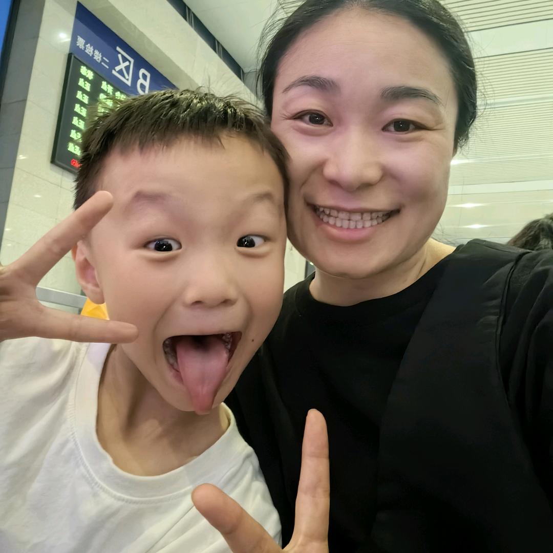 牛仔小石头