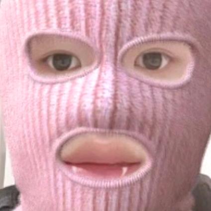 满山猴子我腚最红