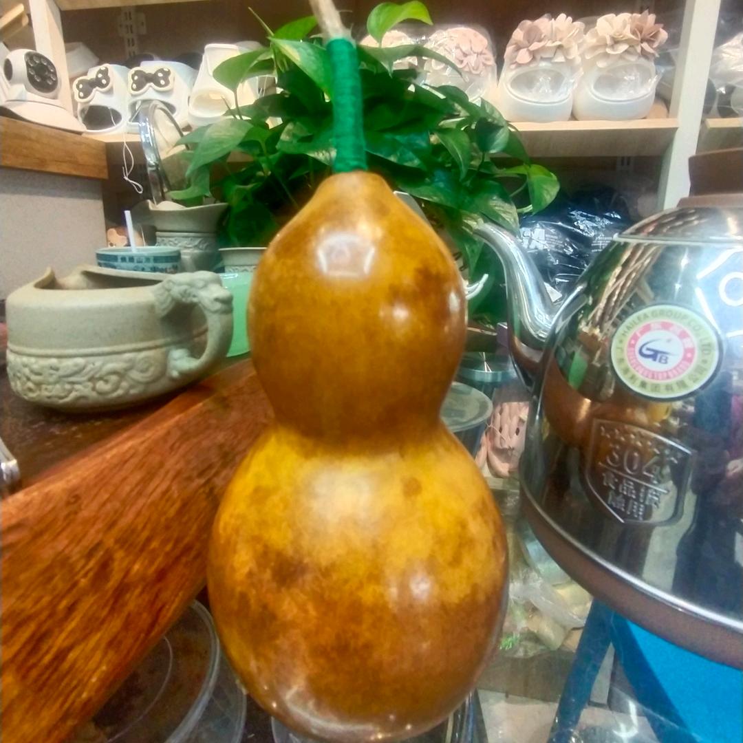 昆明煜迈精品店