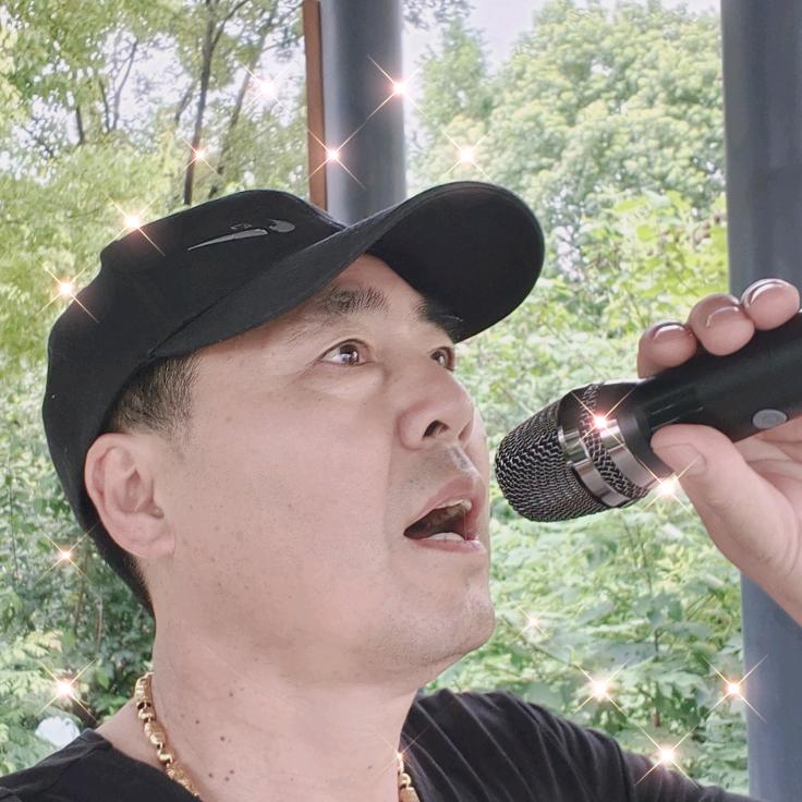 权歌爱唱歌🎤