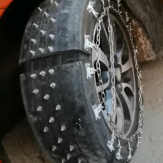 牛师傅防滑钉胎